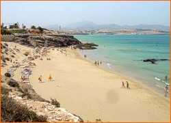Hoteles en Costa Calma, en la Playa. www.visitafuerteventura.com